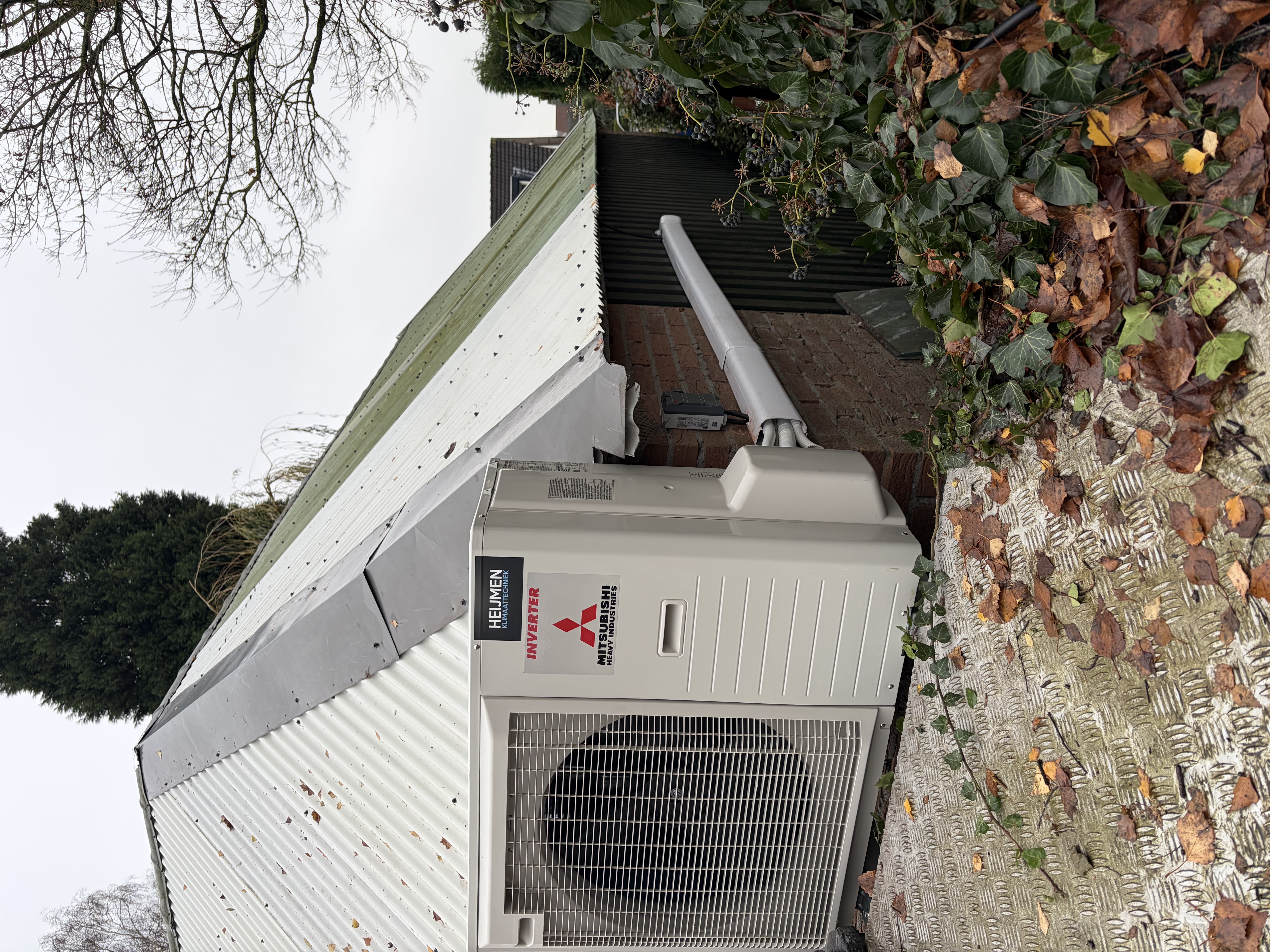 Mitsubishi buitenunit gevel